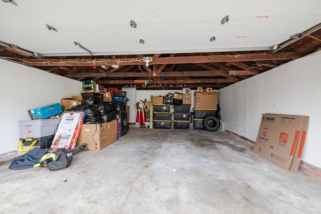 2111 N Rogers Avenue, Springfield, MO 65803