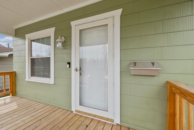 2111 N Rogers Avenue, Springfield, MO 65803