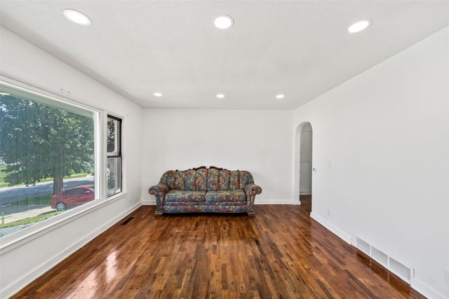 509 E Main Street, Marshalltown, IA 50158