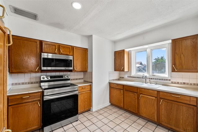 509 E Main Street, Marshalltown, IA 50158