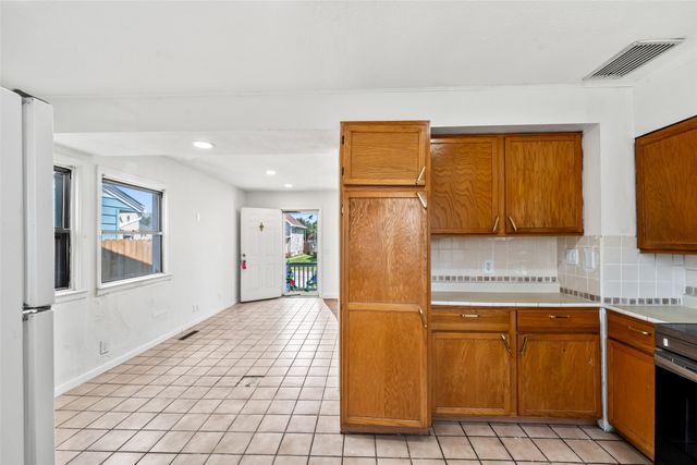 509 E Main Street, Marshalltown, IA 50158