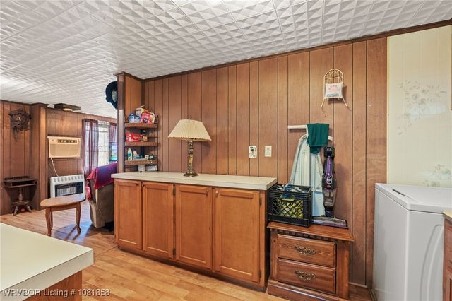 1101 W Taylor Drive, Sallisaw, OK 74955