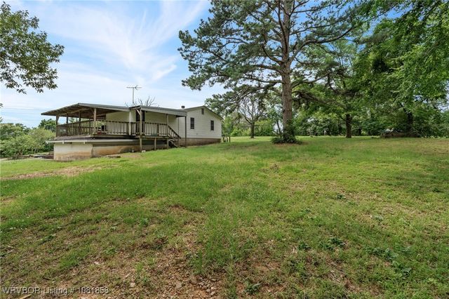 1101 W Taylor Drive, Sallisaw, OK 74955