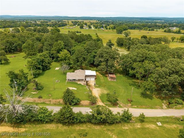 1101 W Taylor Drive, Sallisaw, OK 74955