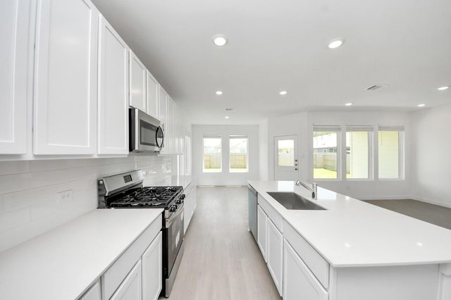 10650 Ellerston Road, Cleveland, TX 77327