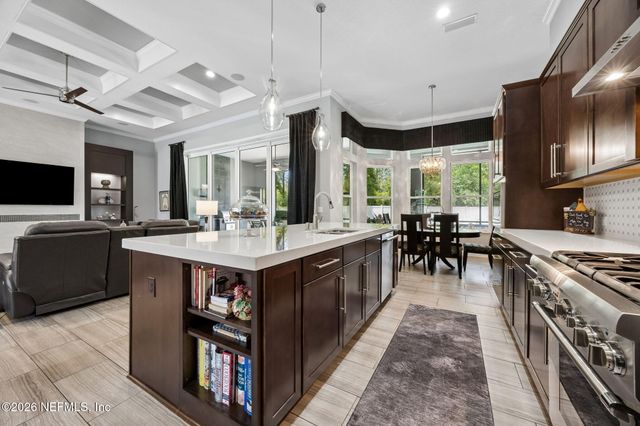 35 AUBURNDALE Drive, Ponte Vedra, FL 32081