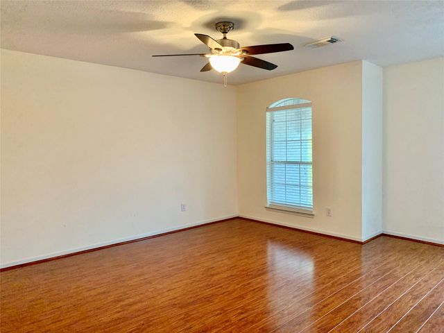 2708 Hewn Rock Way, Pearland, TX 77584