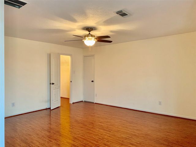 2708 Hewn Rock Way, Pearland, TX 77584
