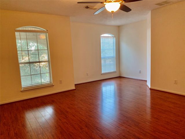 2708 Hewn Rock Way, Pearland, TX 77584