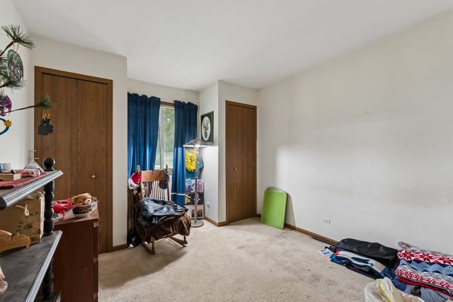 83 Midhurst Court 102A, Naperville, IL 60565