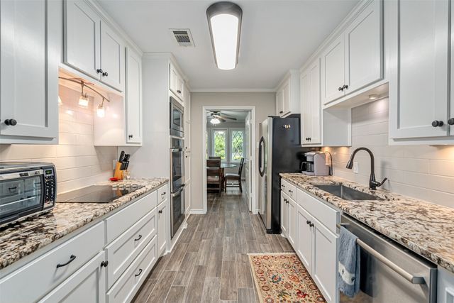 1102 Mill Run Road, Athens, TX 75751