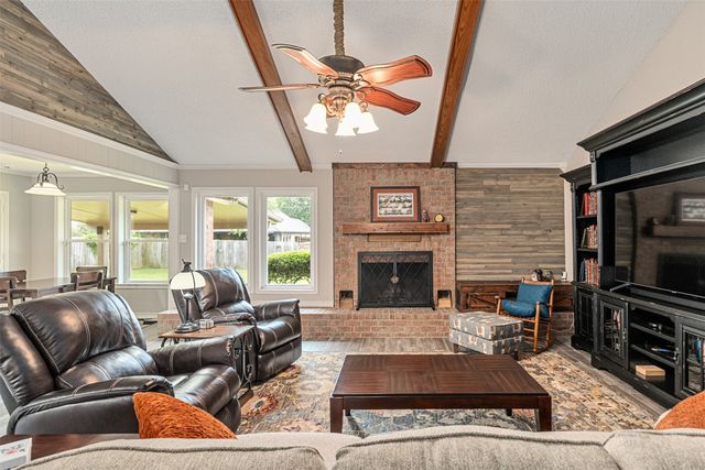 1102 Mill Run Road, Athens, TX 75751