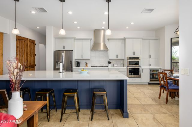 8930 E CAVE CREEK Road, Carefree, AZ 85377