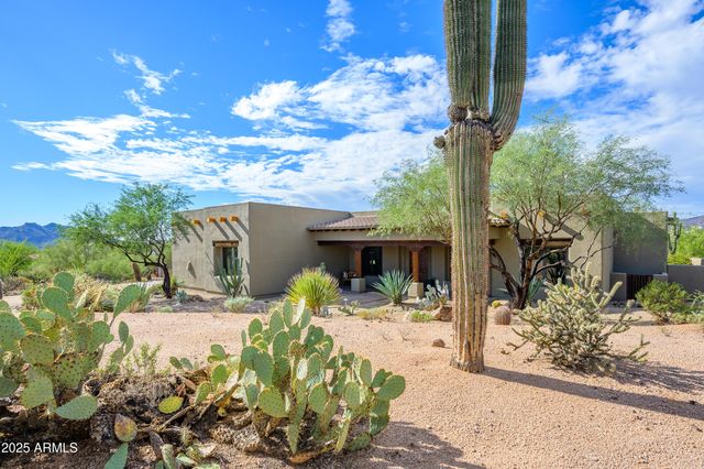 8930 E CAVE CREEK Road, Carefree, AZ 85377