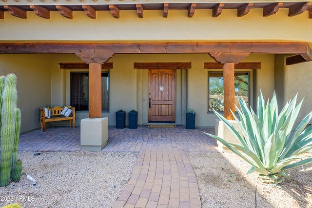 8930 E CAVE CREEK Road, Carefree, AZ 85377