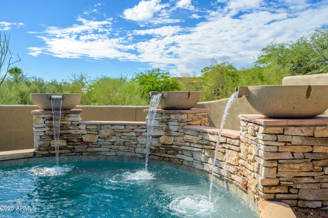 8930 E CAVE CREEK Road, Carefree, AZ 85377