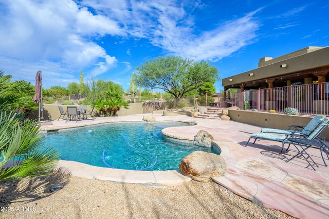 8930 E CAVE CREEK Road, Carefree, AZ 85377