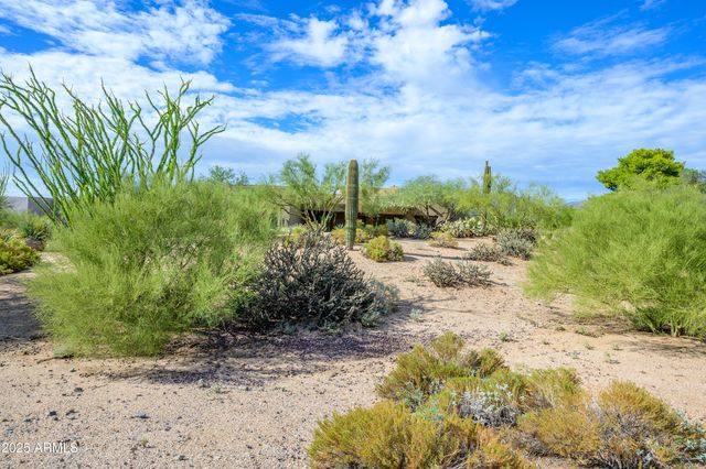 8930 E CAVE CREEK Road, Carefree, AZ 85377