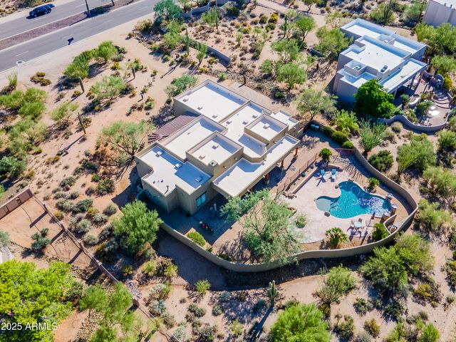 8930 E CAVE CREEK Road, Carefree, AZ 85377