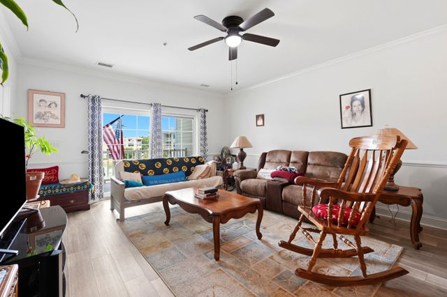 4812 Magnolia Lake Dr Apt 303, Myrtle Beach, SC 29577