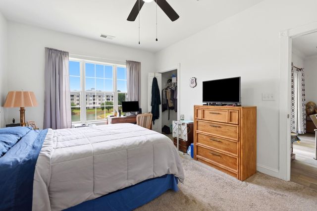 4812 Magnolia Lake Dr Apt 303, Myrtle Beach, SC 29577