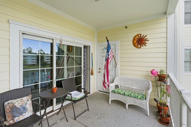 4812 Magnolia Lake Dr Apt 303, Myrtle Beach, SC 29577