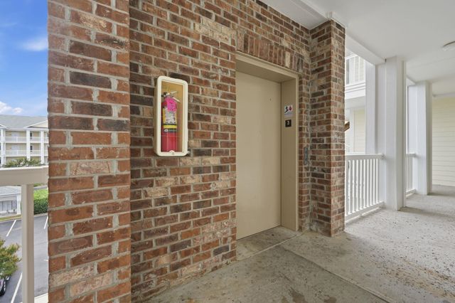 4812 Magnolia Lake Dr Apt 303, Myrtle Beach, SC 29577