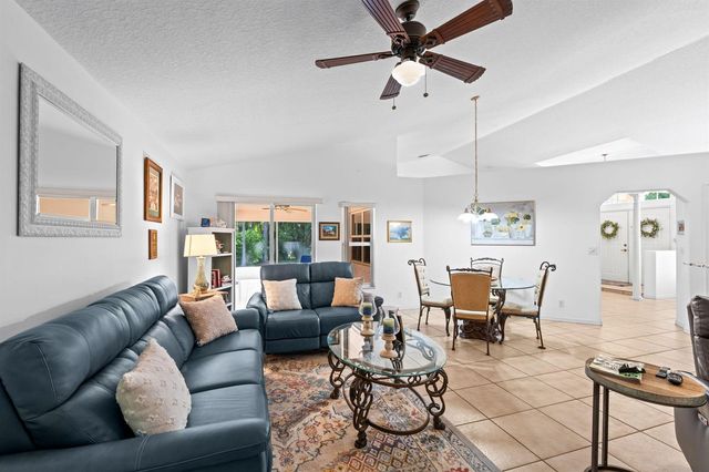 16835 69th Street N, Loxahatchee, FL 33470