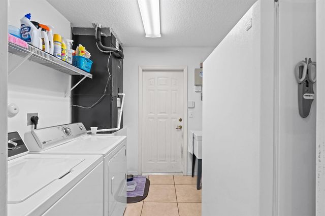 16835 69th Street N, Loxahatchee, FL 33470