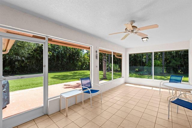 16835 69th Street N, Loxahatchee, FL 33470