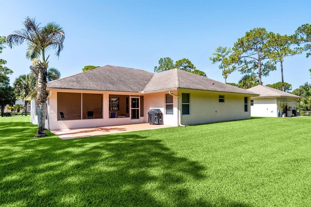 16835 69th Street N, Loxahatchee, FL 33470