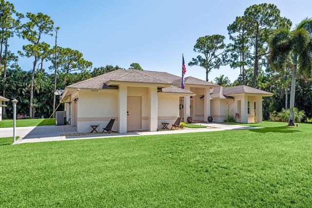 16835 69th Street N, Loxahatchee, FL 33470