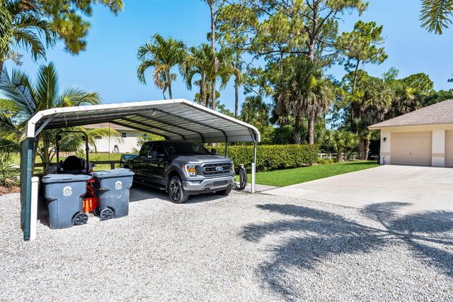 16835 69th Street N, Loxahatchee, FL 33470
