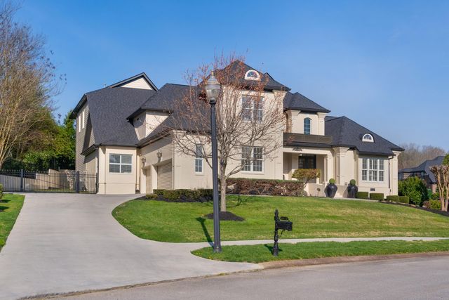 9812 Windrose Circle, Chattanooga, TN 37421