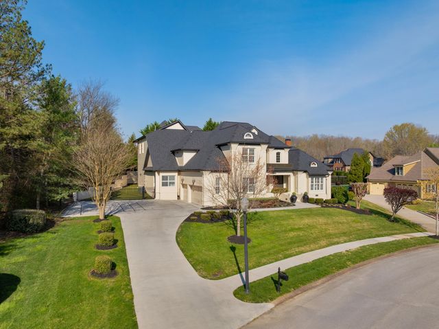 9812 Windrose Circle, Chattanooga, TN 37421