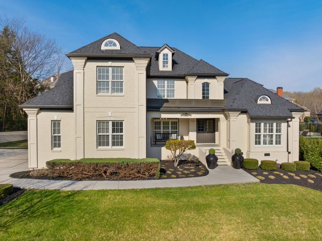 9812 Windrose Circle, Chattanooga, TN 37421