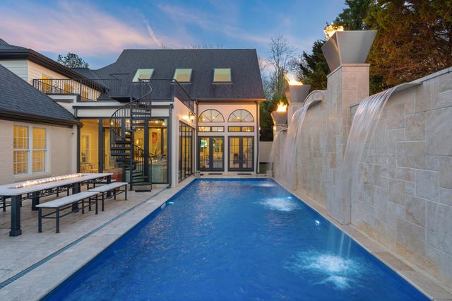 9812 Windrose Circle, Chattanooga, TN 37421