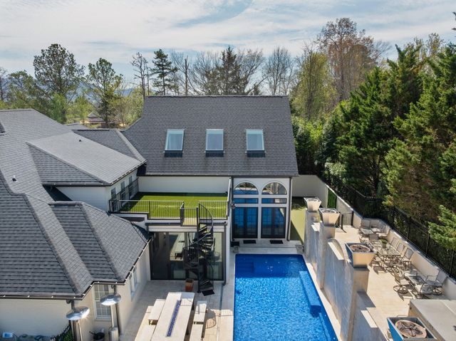 9812 Windrose Circle, Chattanooga, TN 37421