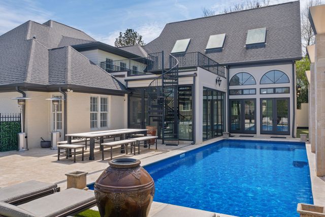 9812 Windrose Circle, Chattanooga, TN 37421