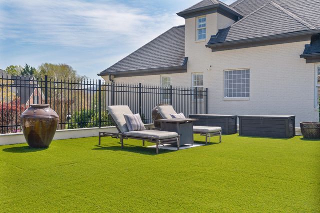 9812 Windrose Circle, Chattanooga, TN 37421