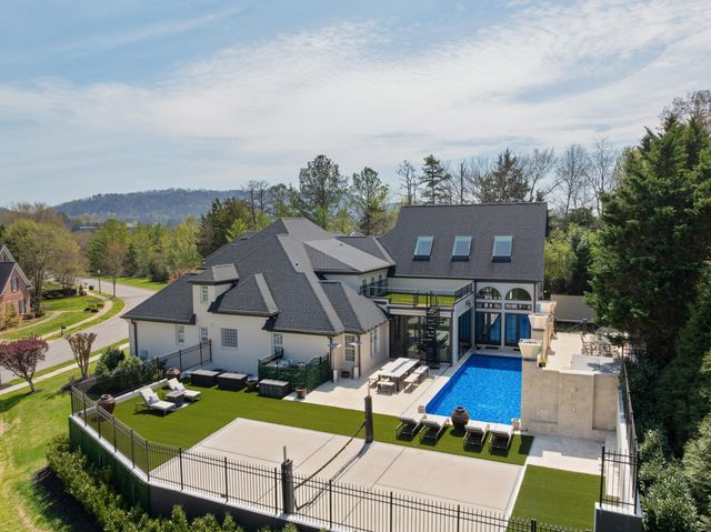 9812 Windrose Circle, Chattanooga, TN 37421