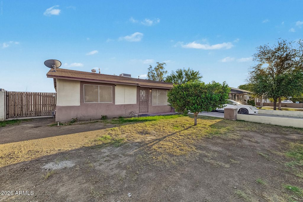 8823 W OSBORN Road, Phoenix, AZ 85037 — photo 4