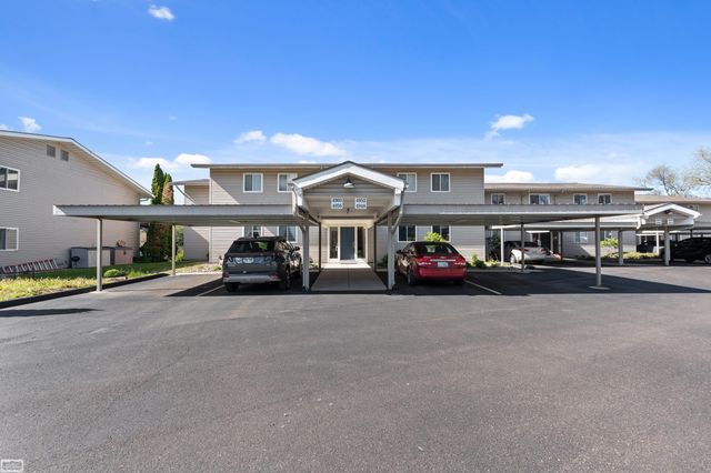 4960 Lake Point Drive, Waterford Twp, MI 48329