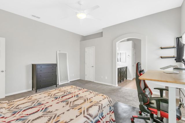 2330 Cashaw Way, Sacramento, CA 95834