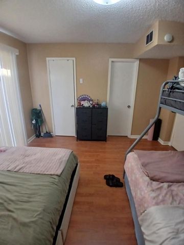 6410 Del Monte Drive 126, Houston, TX 77057