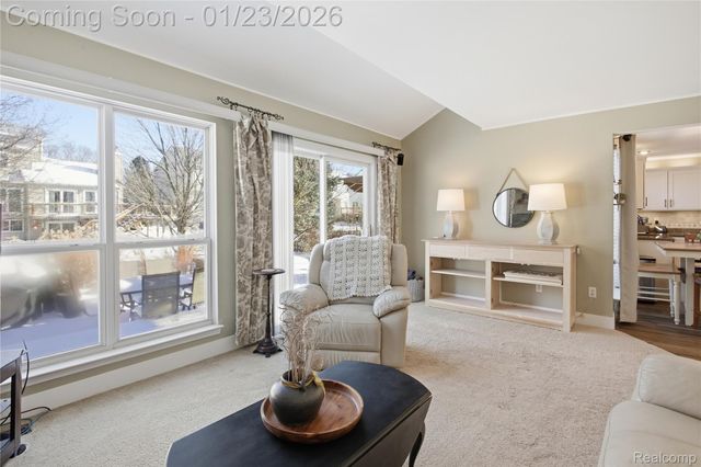 1195 Oakmont Drive, Oxford Charter Township, MI 48371