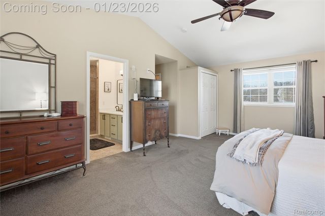 1195 Oakmont Drive, Oxford Charter Township, MI 48371