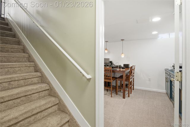 1195 Oakmont Drive, Oxford Charter Township, MI 48371