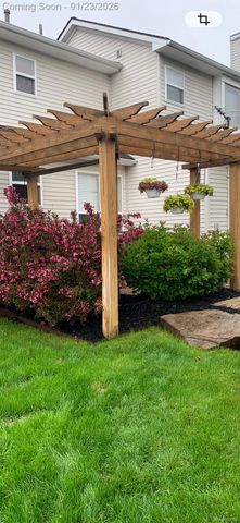 1195 Oakmont Drive, Oxford Charter Township, MI 48371