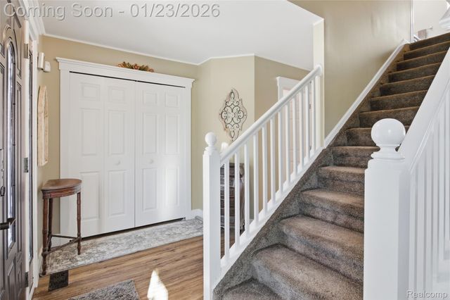 1195 Oakmont Drive, Oxford Charter Township, MI 48371